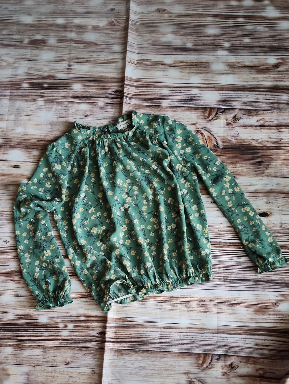 Monteau Green Floral Long Sleeve Peasant Blouse